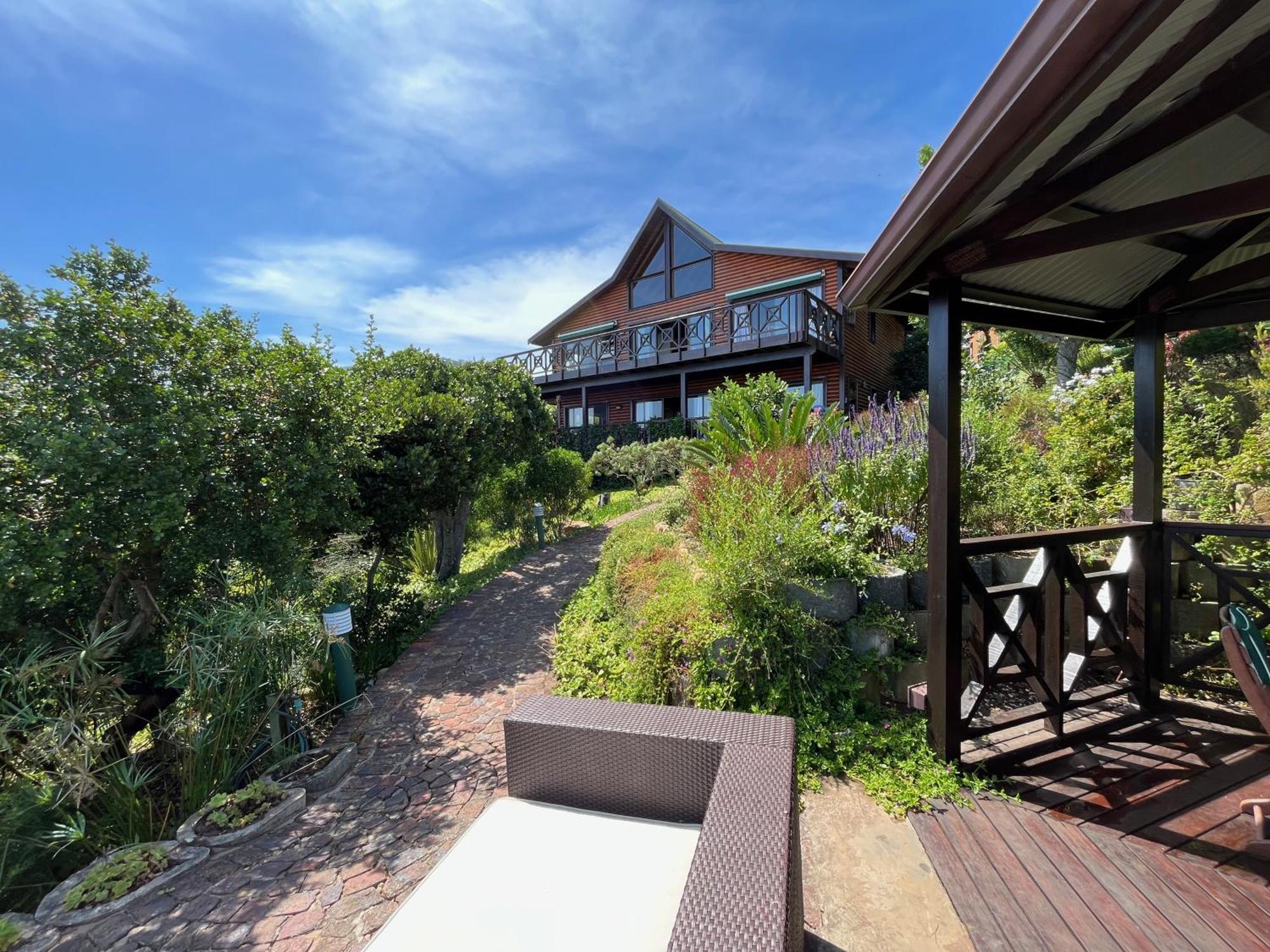 Peaceful Guest Suite With Balcony Views And Garden Setting Brenton-on-Sea Kültér fotó